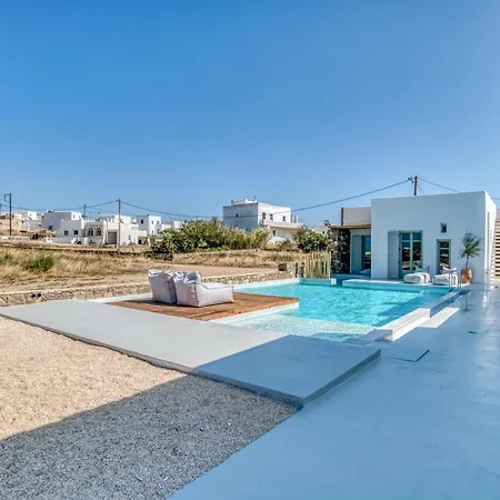 Villa Lil Paros Luxury *