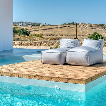 Lil Paros Luxury Villa *