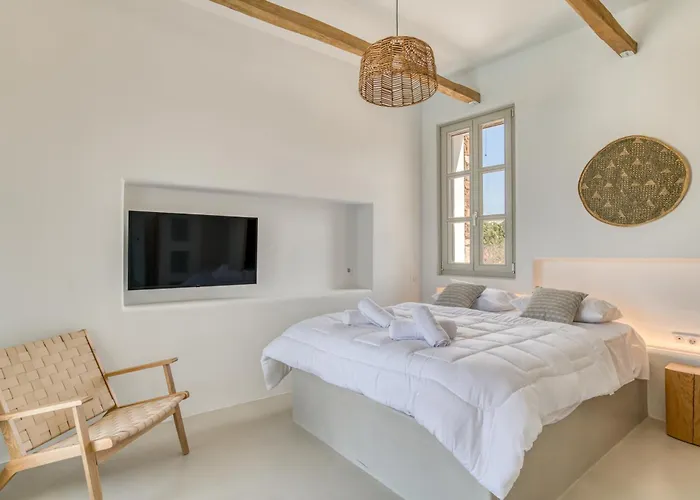 Lil Paros Luxury * Dhragoulas